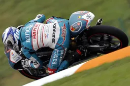 125cc Brno Warm Up: Nico Terol svetta sul bagnato