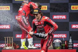 Superbike, Bulega: "Non sono obbligato a vincere. Superpole? Ero arrabbiato"