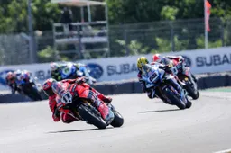 Superbike, Bulega svela: "Ho avuto un problema agli occhi"