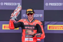 Superbike, Bulega chiede una reazione a Ducati: "BMW ha fatto uno step"