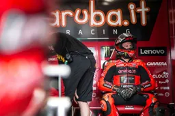 Superbike, Bulega in affanno al Balaton Park: ecco il problema da risolvere