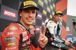 Superbike, Razgatlioglu consiglia Ducati: "Bulega merita la MotoGP"