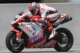 Superbike: Haga "A Donington per incrementare il vantaggio"