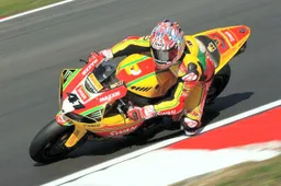 BSB: occasione mancata per Noriyuki Haga a Brands Hatch