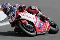 Superbike Nurburgring Gara 2: un capolavoro per Noriyuki Haga