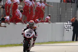 Superbike Valencia: Noriyuki Haga guarda alla classifica