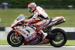 Superbike: Noriyuki Haga potrebbe recuperare per Brno