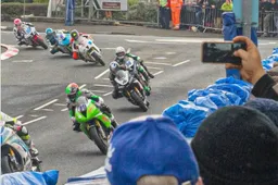 North West 200, la corsa più bella al mondo diventa un libro