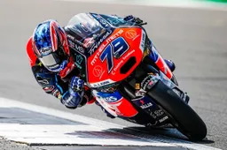 Moto2 Silverstone: Ai Ogura missile in pole, 4° Celestino Vietti