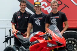 Oli Bayliss con Ducati al via dell'Australian Superbike 2021