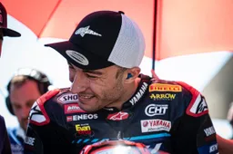Supersport Assen: Can Oncu Superpole con record, paura nel finale