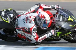 Superstock 1000: Ondrej Jezek con Barni Ducati