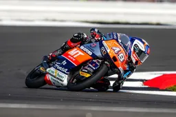 Moto3 Silverstone: Ivan Ortola pole da record, Nepa 7°