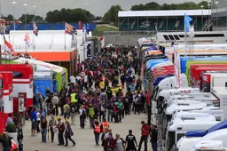 MotoGP: Ripartenza a porte chiuse, serviranno 1300 persone
