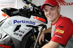 Supersport: per il team Parkalgar Honda è già iniziato il 2011