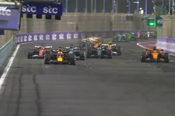 Formula 1 Arabia Saudita: Piastri ci ha preso gusto, Leclerc magistrale