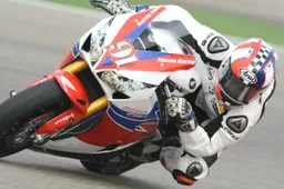 Honda aspetta la nuova elettronica per Rea e Haslam