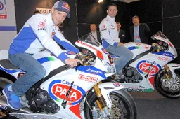 Pata Honda, il video della presentazione ufficiale di Verona