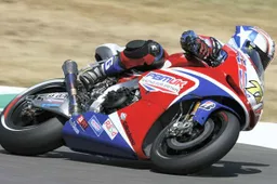 MotoGP: ufficiale, PBM con Michael Laverty ed Hernandez