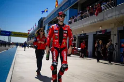 Complotto inesistente, danno reale: perché Ducati non saboterebbe mai Bagnaia