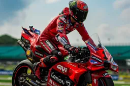 MotoGP Silverstone, Bagnaia ammette: "Martin e Bastianini più veloci"