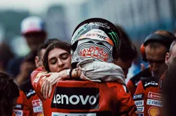 MotoGP, Pecco Bagnaia: prova d'amore per la fidanzata Domizia