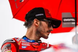 MotoGP, l'ex manager: "Bagnaia sta facendo un grave errore"