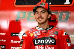 MotoGP, VR46 preoccupa Bagnaia: "Sarà come l'anno scorso con Enea"