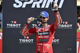 MotoGP, Bagnaia spaventa i rivali. Rossi: "Non ha bisogno di Marquez"