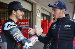 Superbike, Bagnaia impressionato da Razgatlioglu: il retroscena di Tardozzi