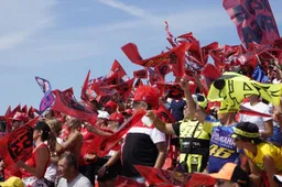 Un club per pochi: solo sessanta tifosi a Valencia per Pecco Bagnaia