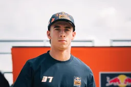 MotoGP, Pedro Acosta-VR46 tentazione continua: "Non si sa mai..."