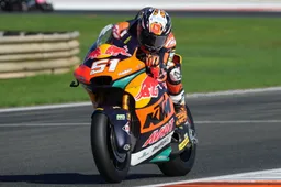 Moto2 Valencia, Prove 2: vola Acosta, Pasini ed Arbolino in top 10