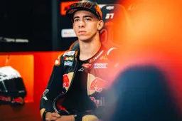 MotoGP, Pedro Acosta scuote KTM: "Sono disperato"
