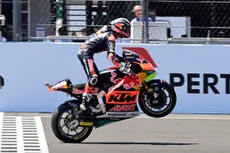 Moto2: Pedro Acosta, testa e polso per un titolo già scritto