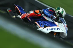 BSB Cadwell Park Prove 1 Peter Hickman vola in testa