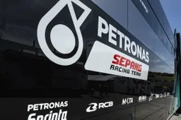 Petronas Yamaha prepara un "Super Team" per la 8 ore di Sepang