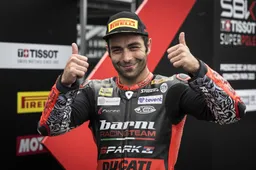 Superbike: Petrucci e Barni Ducati avanti insieme anche nel 2024