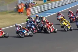 Superbike, Petrucci incolpa Gardner: "Si è spostato senza motivo"