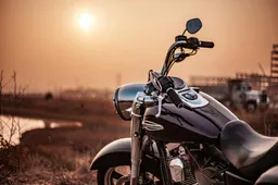 Moto: boom di immatricolazioni in Europa: +10,1% nel 2024