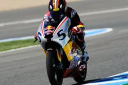 Red Bull Rookies Cup Jerez Gara 1: vince Öttl, Baldassarri 4° all'esordio