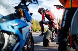 Pikes Peak: La Ducati Streetfighter V4 ha ideal time paurosi