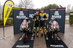 REVO/Nuova M2 svela la livrea e il nuovo sponsor Maurer per il CIV Sportbike