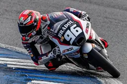 JuniorGP Estoril2: Guido Pini vice-campione Moto3! Titoli a Carpe, Garcia e Mayor