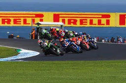 Superbike-Pirelli, altro triennio insieme per una partnership da record