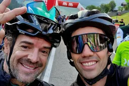 Michele Pirro non si rilassa mai: in bici sulle Dolomiti con Carlos Checa