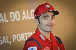 MotoGP, Michele Pirro: "Per Pecco la nuova gomma aiuta, per Dovi no"