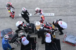 8 Ore Suzuka: Miller mette pressione a Zarco, la sfida riparte da capo!