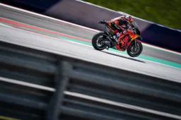 MotoGP, Spy Attitude: Un nuovo telaio KTM nei test privati in Austria