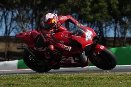 MotoGP: Pol Espargaro, l'aggiornamento "Traumi multipli da monitorare"